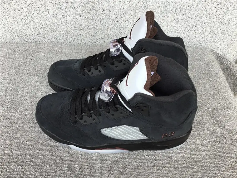 Ver las 4 fotos Air Jordan 5 Sneakers