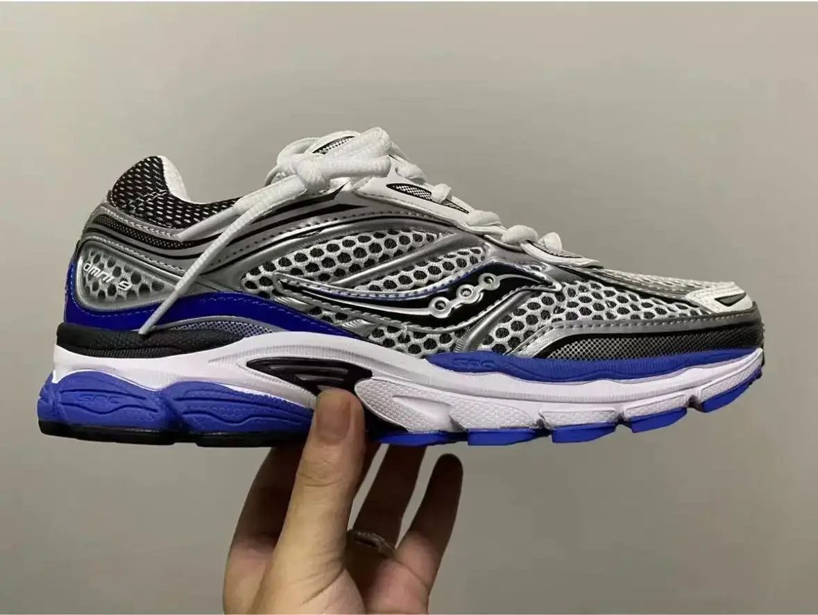 Saucony Shadow 6000 Sneakers / Bottega Veneta Shoes [Multiple Colorways] vista 4