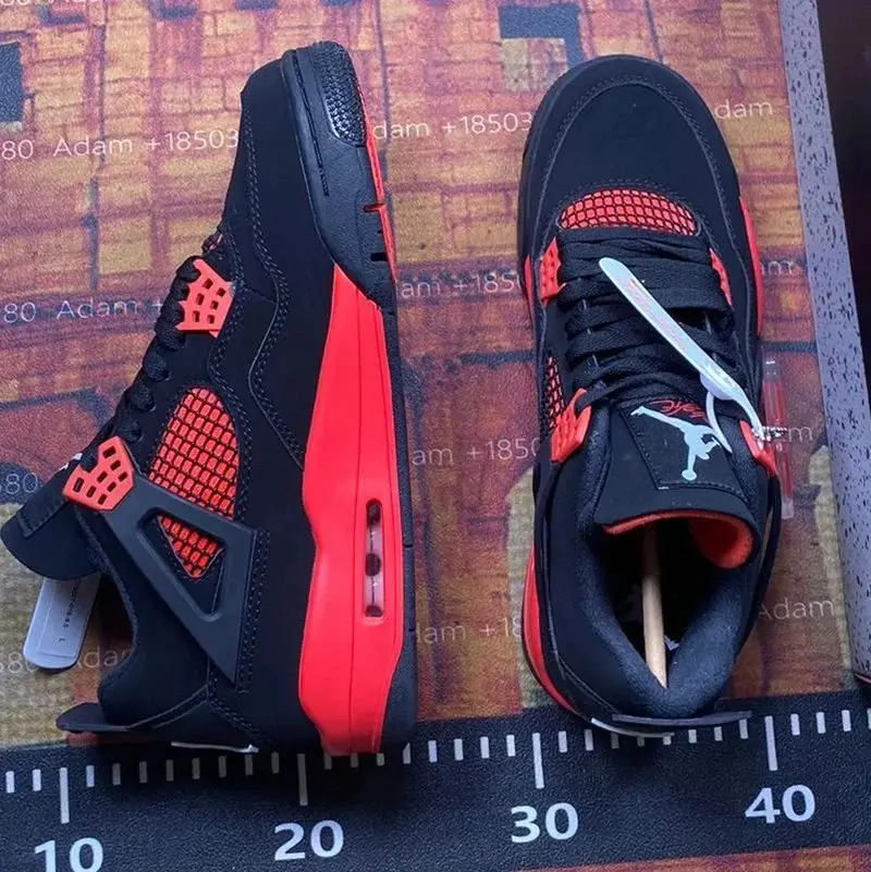 Jordan 4 vista 2