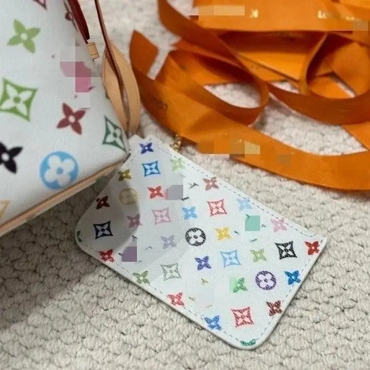 Louis Vuitton Multicolor Monogram Bucket Bag vista 4