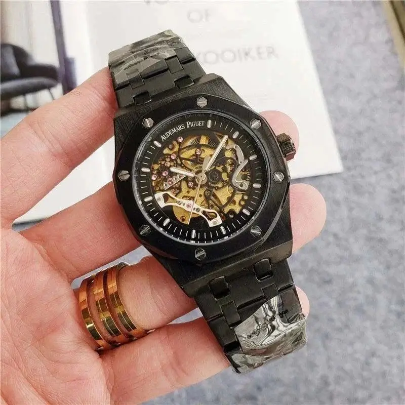 Serpenti Spiga Watch vista 3