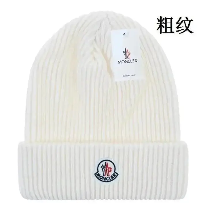 North & Moncler (38 style) vista 2