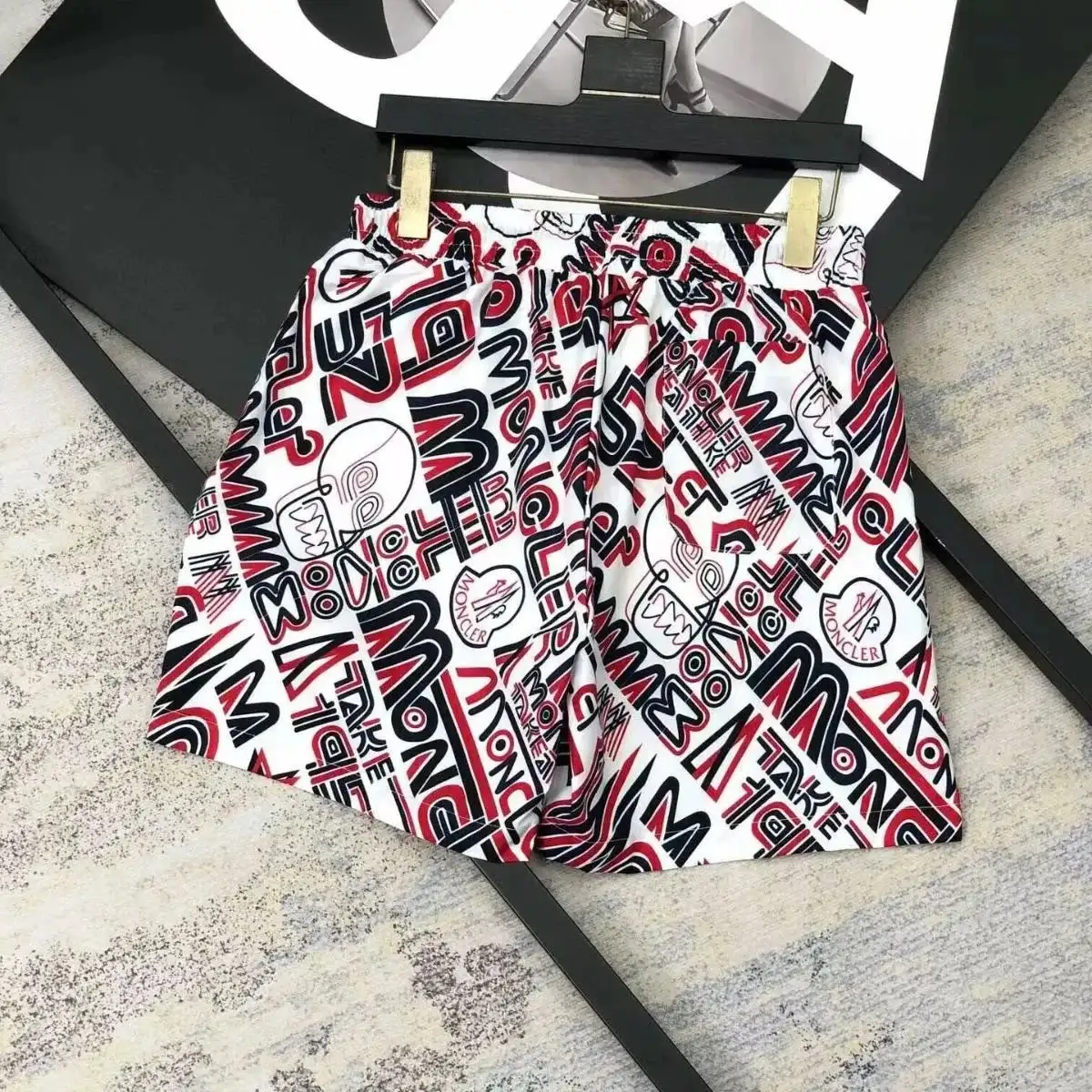 Moncler Graffiti Print Shorts [2 styles] vista 4