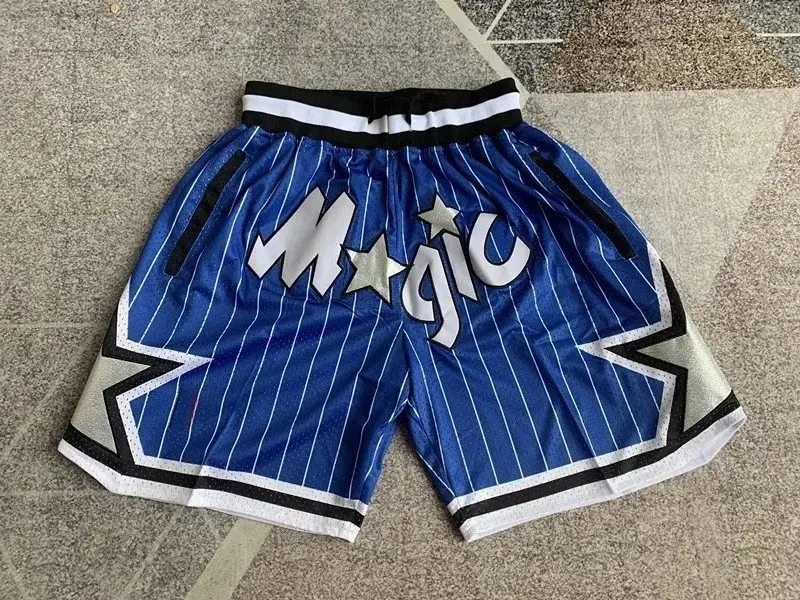 Ver las 4 fotos NBA Shorts