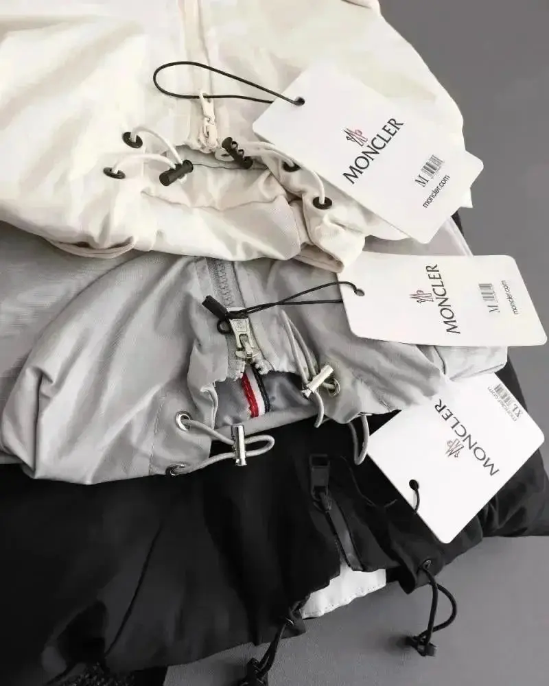 Moncler Hooded Jacket [37 styles] vista 4