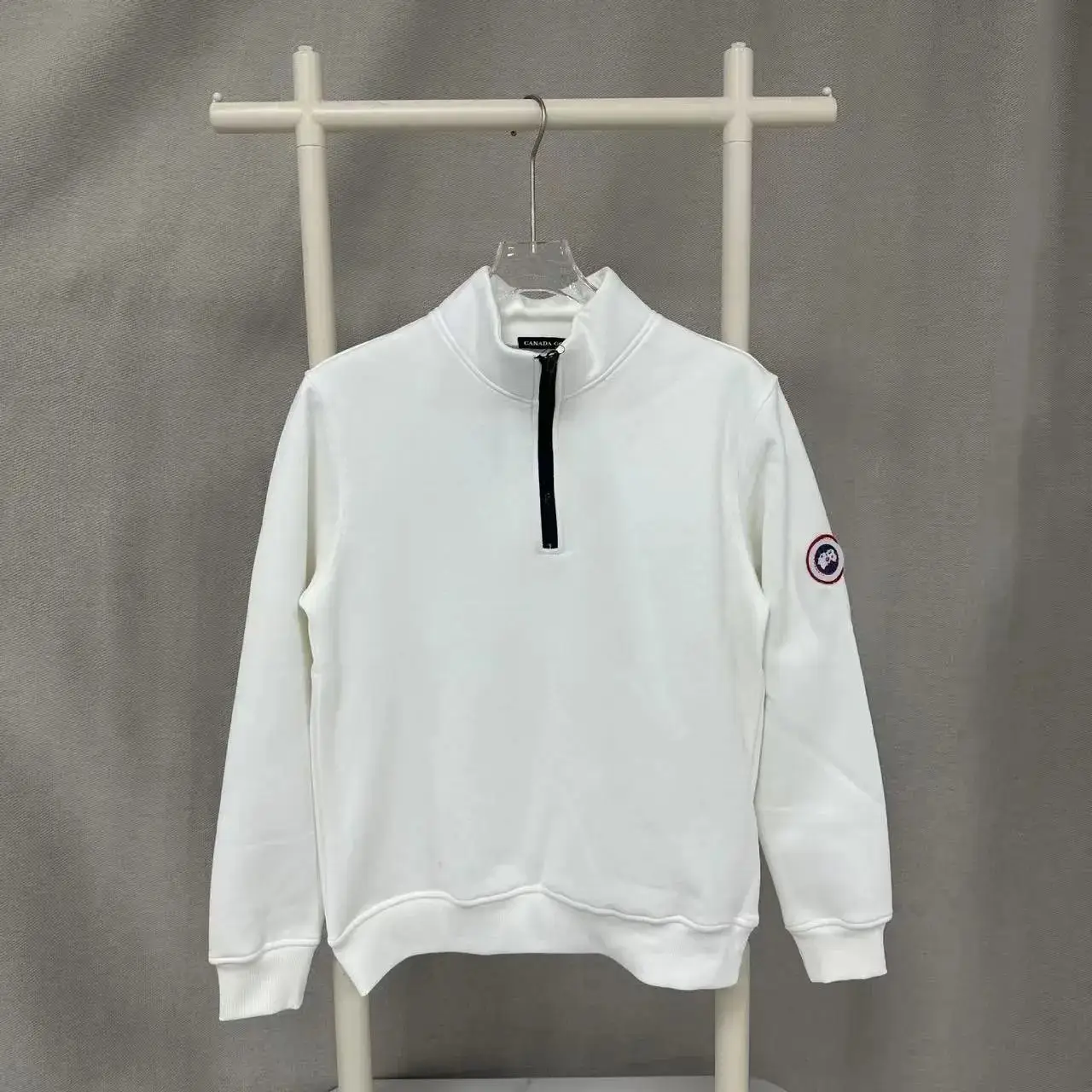 Canada Goose Sweatshirt Pants Jacket vista 3