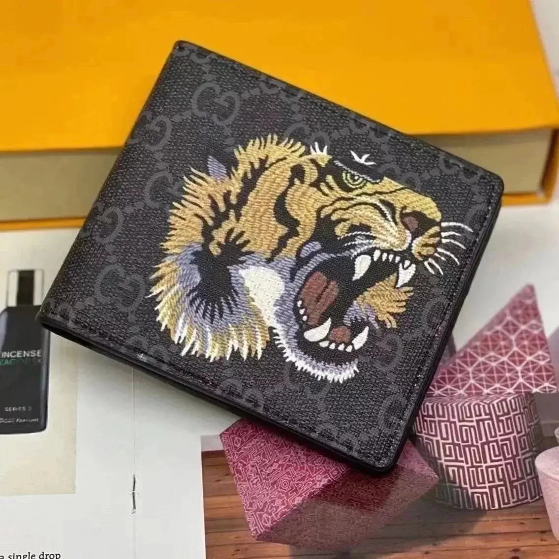 Gucci Wallet vista 4