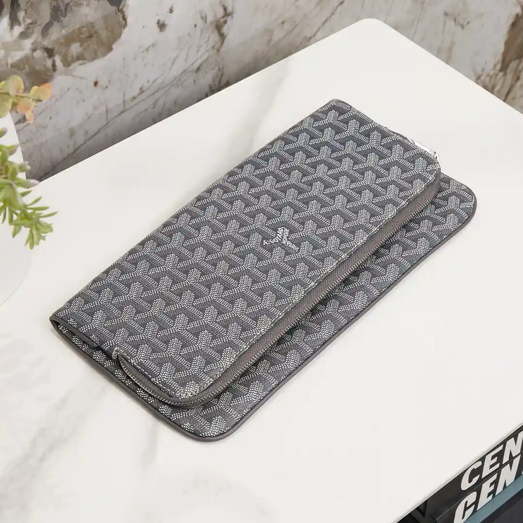 goyard bag (40 CP) vista 4