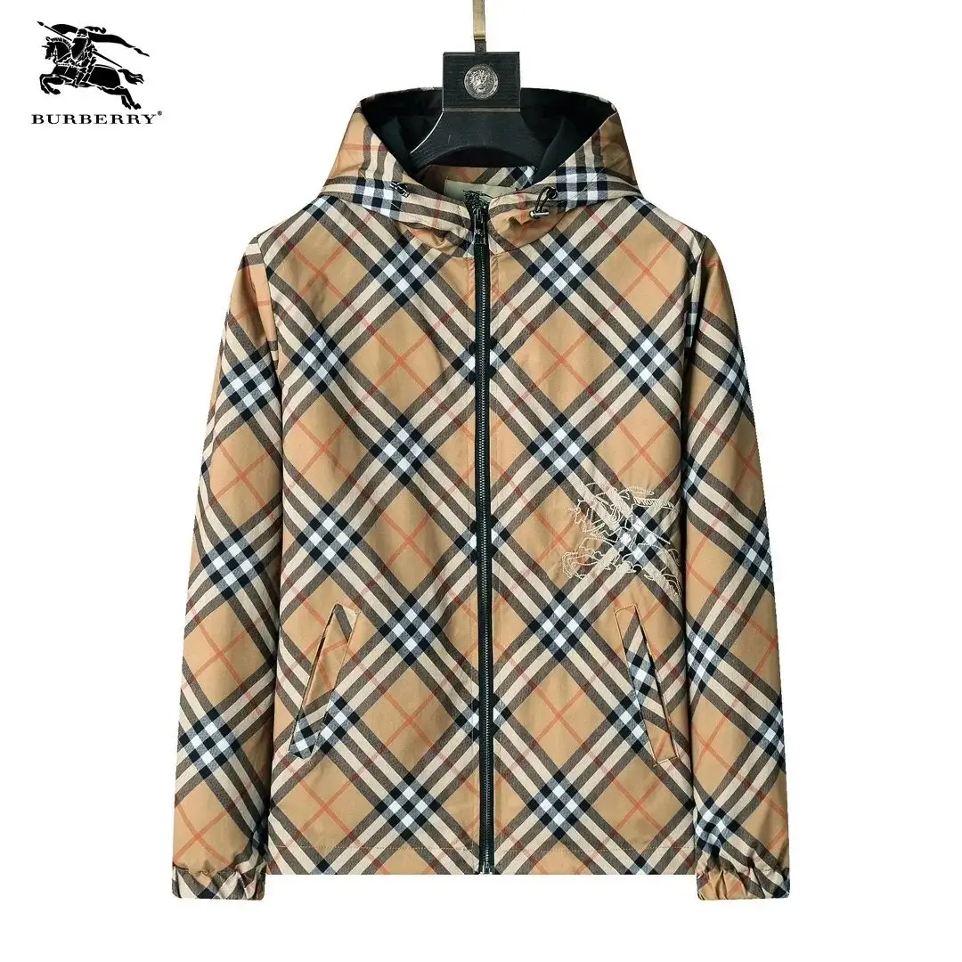 Burberry Check Print Hooded Jacket vista 4