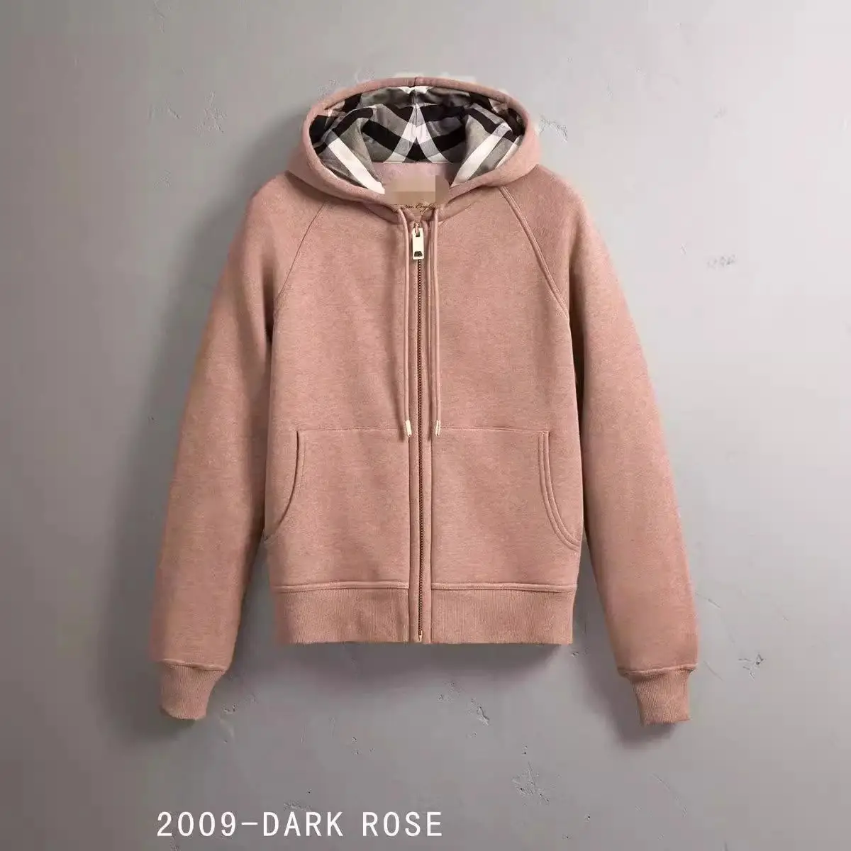 Burberry hoodie vista 3