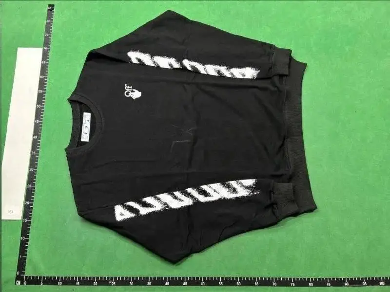 Off-White Men's Graphic Print Sweatshirt Black vista 2