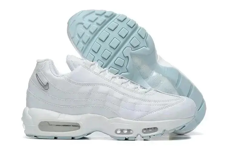 NIKE AIR MAX 95 (40 CP) vista 4