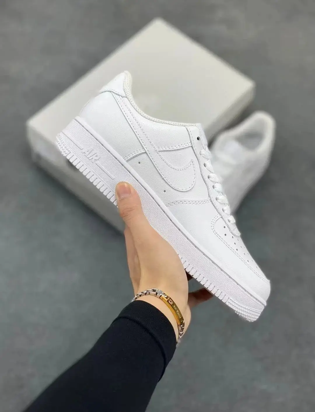 Nike Air Force 1 AF1 (34 styles) vista 4
