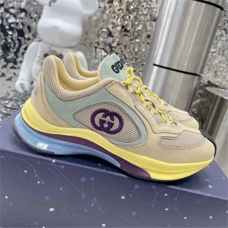 Gucci Sneakers