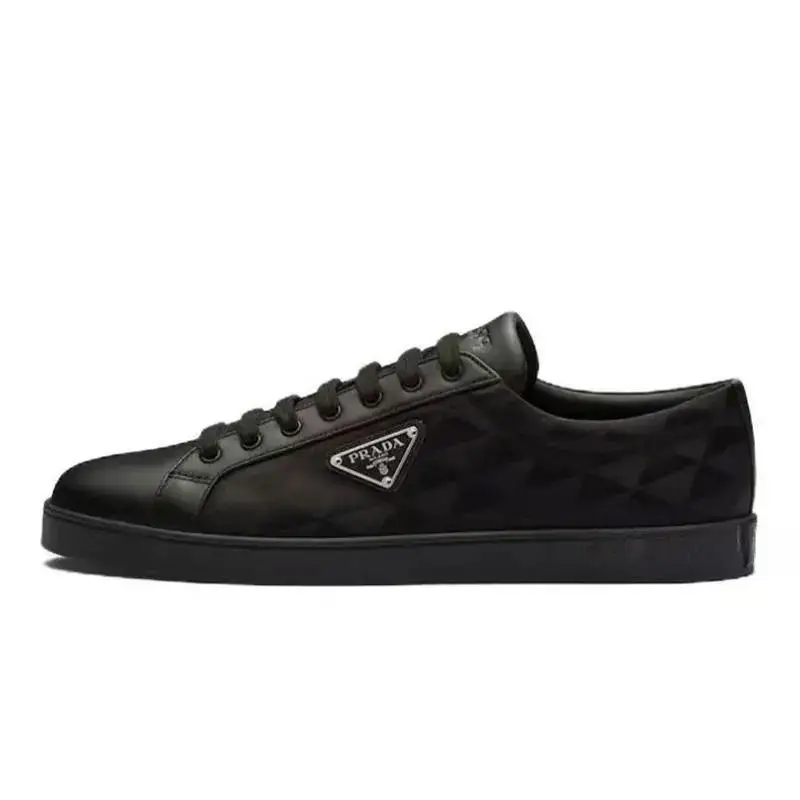 PRADA Linea Rossa Sneakers #PRADA_W2C #shoe_W2C vista 4