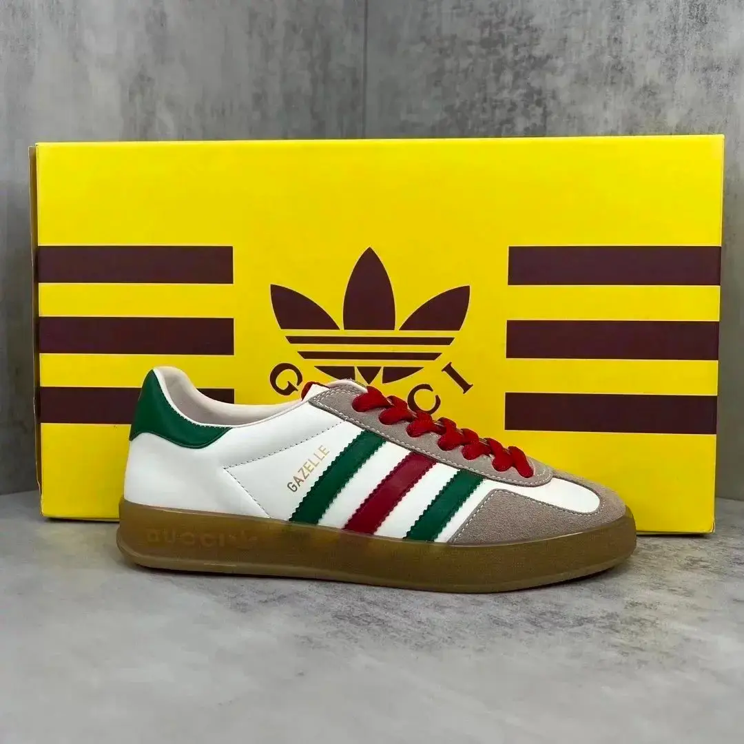 Gucci Gazelle Sneakers vista 3