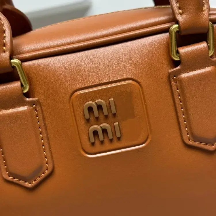 Miu Miu Boston Bag [3 styles] vista 3