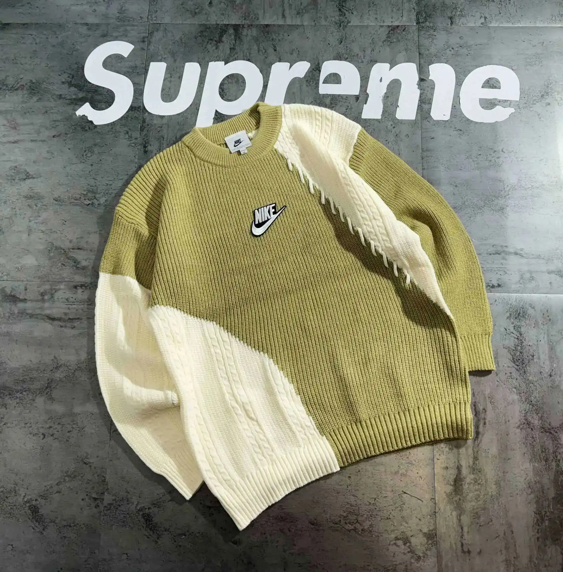 Stussy Sweater [37 styles] vista 3