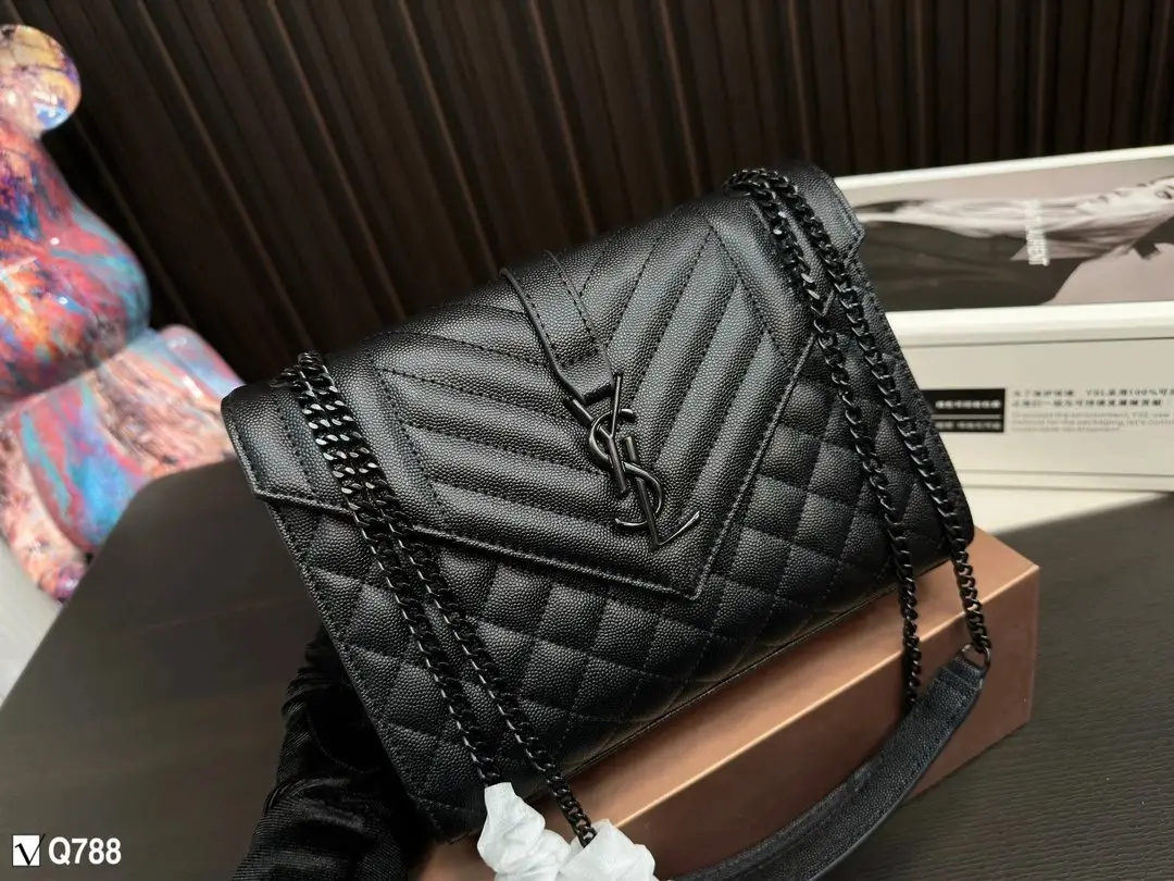 Saint Laurent Chain Bag [14 styles] vista 4