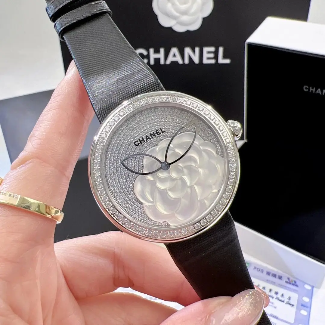 Chanel Quartz Watch [3 styles]
