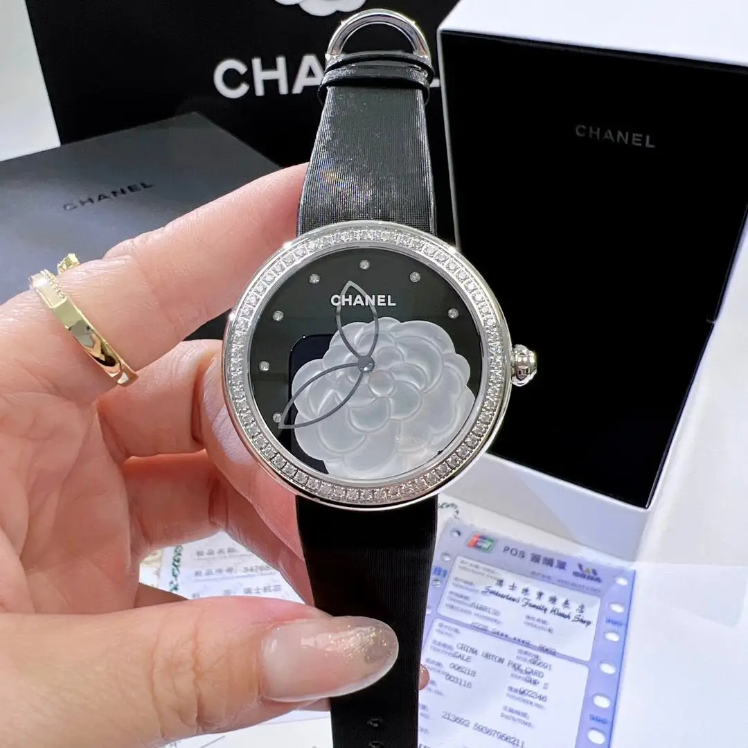 Chanel Quartz Watch [3 styles] vista 3