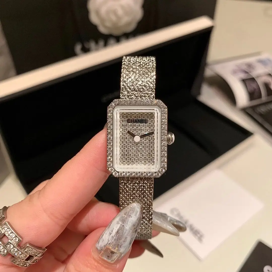 Chanel Quartz Watch [3 styles] vista 4
