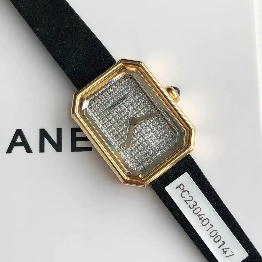 Chanel Quartz Watch [2 styles]