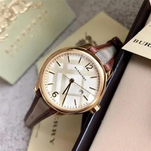 Burberry Quartz Watch [6 styles] vista 3